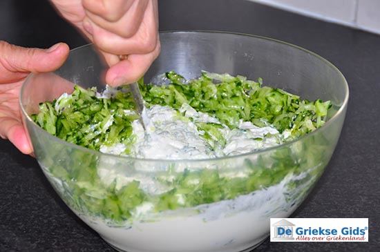 Tzatziki bereiden