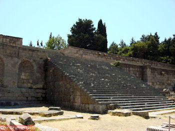 Asklepieion Kos - Griekse Gids Foto 12 - Foto van https://www.grieksegids.nl/fotos/grieksegidsinfo-fotomap/Kos-Foto/asklipieion-kos-2-1024px-350px.jpg