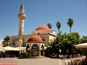 Kos stad - Griekse Gids foto 16 - Foto van https://www.grieksegids.nl/fotos/grieksegidsinfo-fotomap/Kos-Foto/kos-stad-23-1024px-350px.jpg