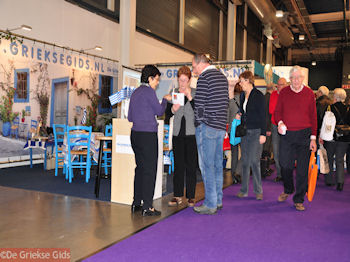 Vakantiebeurs  2010 - Foto 10 - Foto van https://www.grieksegids.nl/fotos/grieksegidsinfo-fotomap/Vakantiebeurs/vakantiebeurs-350px-17.jpg