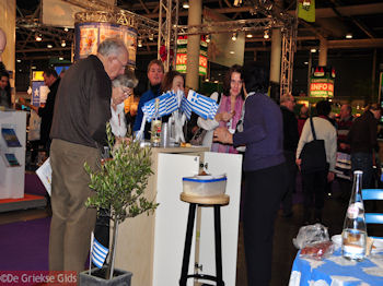 Vakantiebeurs  2010 - Foto 16 - Foto van https://www.grieksegids.nl/fotos/grieksegidsinfo-fotomap/Vakantiebeurs/vakantiebeurs-350px-23.jpg