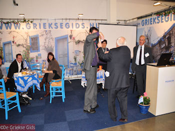 Vakantiebeurs  2010 - Foto 21 - Foto van https://www.grieksegids.nl/fotos/grieksegidsinfo-fotomap/Vakantiebeurs/vakantiebeurs-350px-28.jpg