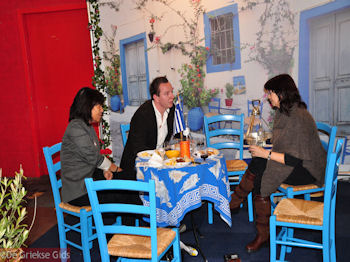 Vakantiebeurs  2010 - Foto 23 - Foto van https://www.grieksegids.nl/fotos/grieksegidsinfo-fotomap/Vakantiebeurs/vakantiebeurs-350px-30.jpg