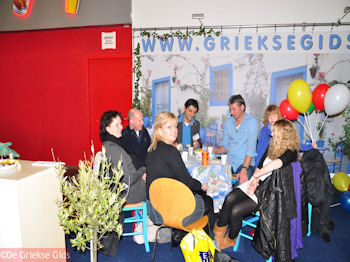 Vakantiebeurs  2010 - Foto 70 - Foto van https://www.grieksegids.nl/fotos/grieksegidsinfo-fotomap/Vakantiebeurs/vakantiebeurs-350px-77.jpg