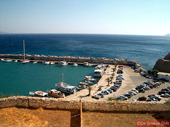 Agia Galini Kreta - De Griekse Gids GR16 - Foto van https://www.grieksegids.nl/fotos/grieksegidsinfo-fotomap/agia-galini/agia-galini-350/agia-galini-kreta-mid-16.jpg