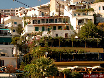 Agia Galini Kreta - De Griekse Gids GR26 - Foto van https://www.grieksegids.nl/fotos/grieksegidsinfo-fotomap/agia-galini/agia-galini-350/agia-galini-kreta-mid-26.jpg