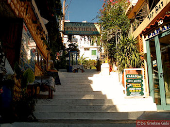 Agia Galini Kreta - De Griekse Gids GR34 - Foto van https://www.grieksegids.nl/fotos/grieksegidsinfo-fotomap/agia-galini/agia-galini-350/agia-galini-kreta-mid-34.jpg