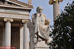 GriechenlandWeb Beeld van Socrates (2m 40 cm): Academie Athene - Foto GriechenlandWeb.de