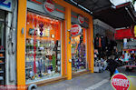 Kerstversieringen - Athinas straat - Athene - Foto van De Griekse Gids