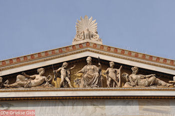 Nog een mooie foto van de Academie in Athene - Foto van https://www.grieksegids.nl/fotos/grieksegidsinfo-fotomap/athene/350pix/athene-griekenland-203-mid.jpg