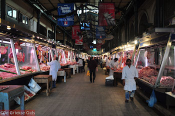 Vleesmarkt Athinastraat - Markt Athene - Foto van https://www.grieksegids.nl/fotos/grieksegidsinfo-fotomap/athene/350pix/athene-griekenland-252-mid.jpg