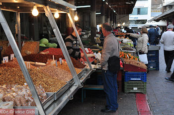 Alle soorten noten - Markt Athene - Foto van https://www.grieksegids.nl/fotos/grieksegidsinfo-fotomap/athene/350pix/athene-griekenland-254-mid.jpg