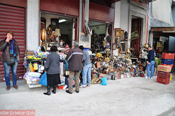 Vlooienmarkt Athene - Markt Athene - Foto van https://www.grieksegids.nl/fotos/grieksegidsinfo-fotomap/athene/350pix/athene-griekenland-258-mid.jpg