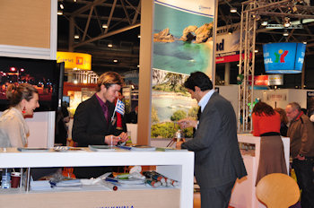 Vakantiebeurs  2010 - Foto's vakdag 12 januari 2010 - Foto 6 - Foto van https://www.grieksegids.nl/fotos/grieksegidsinfo-fotomap/vakantiebeurs2010/vakantiebeurs2010-06-mid.jpg