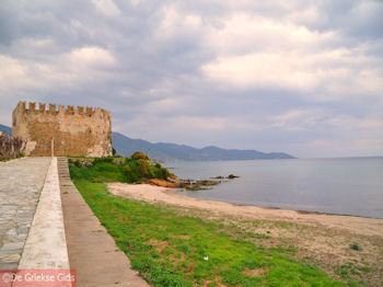 Bourtzi Karystos | Evia Griekenland - Foto van https://www.grieksegids.nl/fotos/grieksegidsinfo-fotos/albums/userpics/10001/normal_bourtzi-karystos-evia.jpg