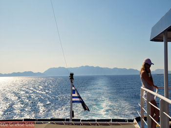 Bye Bye Symi - Eiland Symi - Foto van https://www.grieksegids.nl/fotos/grieksegidsinfo-fotos/albums/userpics/10001/normal_eiland-symi-57.jpg
