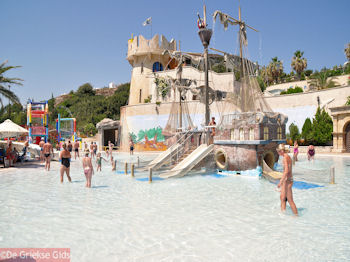 Waterpark Faliraki Rhodos - Foto van https://www.grieksegids.nl/fotos/grieksegidsinfo-fotos/albums/userpics/10001/normal_faliraki-rhodos-31.jpg