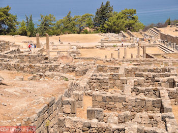 Kamiros (Rhodos), de eerste Rhodiaanse stad die munten had - Foto van https://www.grieksegids.nl/fotos/grieksegidsinfo-fotos/albums/userpics/10001/normal_kamiros-rhodos-05.jpg