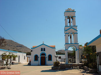 De kerk van Pserimos - Foto van https://www.grieksegids.nl/fotos/grieksegidsinfo-fotos/albums/userpics/10001/normal_kerk-pserimos.jpg