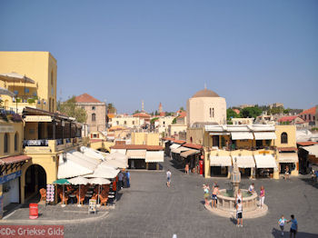 Oude Stadt Rhodos - Ippokratous plein - Foto GriechenlandWeb.de