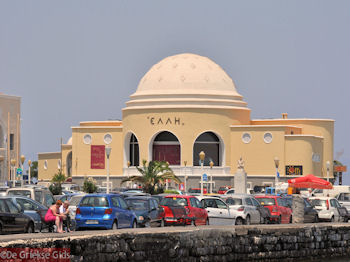 Elli gebouw - Rhodos stad - Foto van https://www.grieksegids.nl/fotos/grieksegidsinfo-fotos/albums/userpics/10001/normal_rhodos-stad-59.jpg