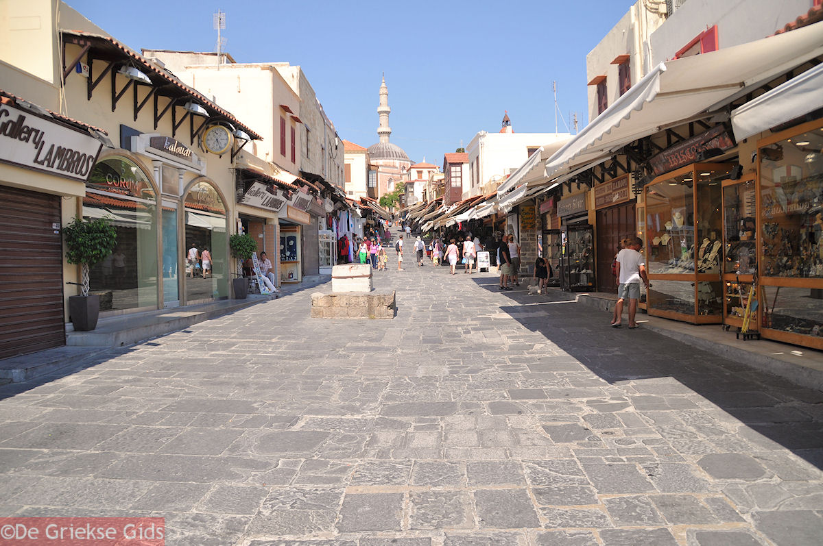 foto De lange bazaar van Rhodos stad