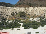 Een kleinere krater op Nisyros - Foto van De Griekse Gids