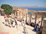 Brede trappen bij de Stoa van Lindos - Foto van De Griekse Gids