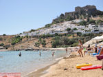 Lindos zandstrand - Foto van De Griekse Gids