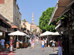 Suleiman moskee en lange bazaar van Rhodos stad - Foto van De Griekse Gids