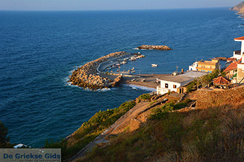 Karavostamo Ikaria | Griekenland | Foto 5 - Foto van https://www.grieksegids.nl/fotos/ikaria/normaal/karavostamo-ikaria-005.jpg