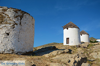 Chora Ios - Eiland Ios - Cycladen Griekenland foto 83 - Foto van https://www.grieksegids.nl/fotos/ios/normaal/eiland-ios-083.jpg