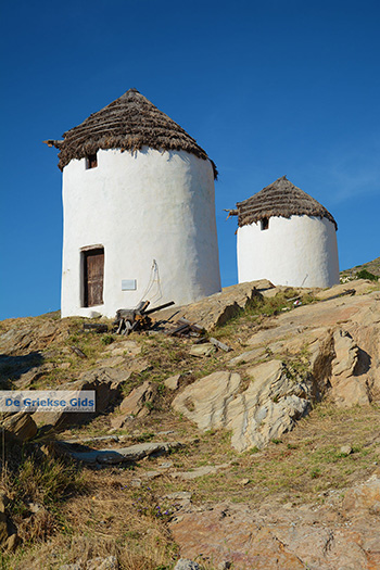 Chora Ios - Eiland Ios - Cycladen Griekenland foto 84 - Foto van https://www.grieksegids.nl/fotos/ios/normaal/eiland-ios-084.jpg