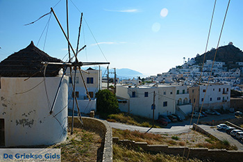 Chora Ios - Eiland Ios - Cycladen Griekenland foto 85 - Foto van https://www.grieksegids.nl/fotos/ios/normaal/eiland-ios-085.jpg