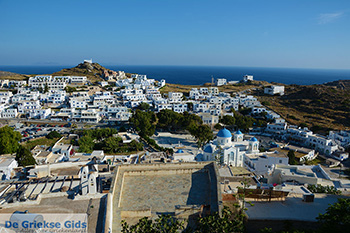 Chora Ios - Eiland Ios - Cycladen Griekenland foto 102 - Foto van https://www.grieksegids.nl/fotos/ios/normaal/eiland-ios-102.jpg