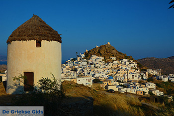 Chora Ios - Eiland Ios - Cycladen Griekenland foto 138 - Foto van https://www.grieksegids.nl/fotos/ios/normaal/eiland-ios-138.jpg