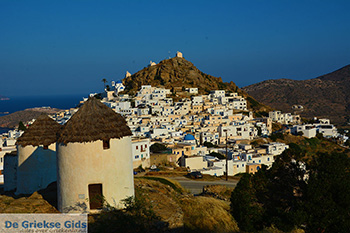 Chora Ios - Eiland Ios - Cycladen Griekenland foto 151 - Foto van https://www.grieksegids.nl/fotos/ios/normaal/eiland-ios-151.jpg