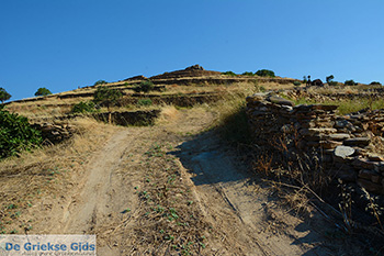 Skarkos Chora Ios - Eiland Ios - Cycladen Griekenland foto 167 - Foto van https://www.grieksegids.nl/fotos/ios/normaal/eiland-ios-167.jpg