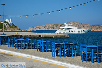 Gialos Ios - Eiland Ios - Cycladen Griekenland foto 187 - Foto van https://www.grieksegids.nl/fotos/ios/normaal/eiland-ios-187.jpg