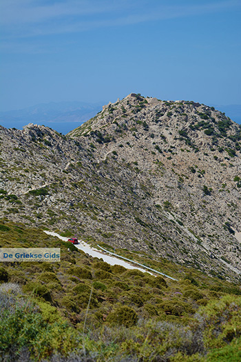 Paleokastro bij Psathi Ios - Eiland Ios - Cycladen foto 296 - Foto van https://www.grieksegids.nl/fotos/ios/normaal/eiland-ios-296.jpg