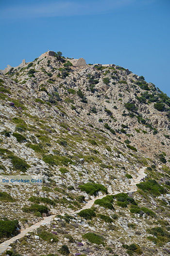 Paleokastro bij Psathi Ios - Eiland Ios - Cycladen foto 298 - Foto van https://www.grieksegids.nl/fotos/ios/normaal/eiland-ios-298.jpg