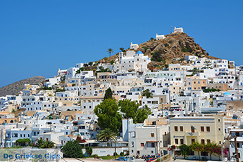 Pavezzo apartments Chora Ios - Eiland Ios - Cycladen foto 388 - Foto van https://www.grieksegids.nl/fotos/ios/normaal/eiland-ios-388.jpg