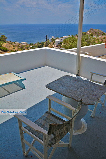 Pavezzo apartments Chora Ios - Eiland Ios - Cycladen foto 394 - Foto van https://www.grieksegids.nl/fotos/ios/normaal/eiland-ios-394.jpg