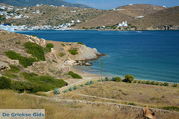 Tzamaria beach Chora Ios - Eiland Ios - Cycladen Griekenland foto 441 - Foto van https://www.grieksegids.nl/fotos/ios/normaal/eiland-ios-441.jpg