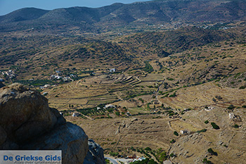 Skarkos Chora Ios - Eiland Ios - Cycladen Griekenland foto 482 - Foto van https://www.grieksegids.nl/fotos/ios/normaal/eiland-ios-482.jpg