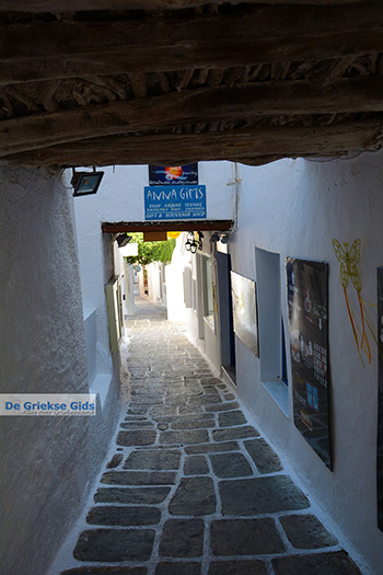 Chora Ios - Eiland Ios - Cycladen Griekenland foto 498 - Foto van https://www.grieksegids.nl/fotos/ios/normaal/eiland-ios-498.jpg