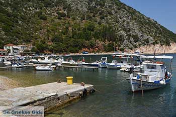 Frikes Ithaki - Ionische eilanden -  Foto 15 - Foto van https://www.grieksegids.nl/fotos/ithaki/350pix/frikes-ithaki-015.jpg