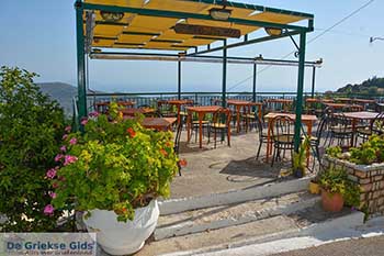 Perachori Ithaki - Ionische eilanden -  Foto 4 - Foto van https://www.grieksegids.nl/fotos/ithaki/350pix/perachori-ithaki-004.jpg