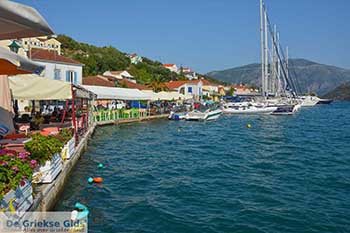 Vathy Ithaki - Ionische eilanden -  Foto 7 - Foto van https://www.grieksegids.nl/fotos/ithaki/350pix/vathy-ithaki-007.jpg