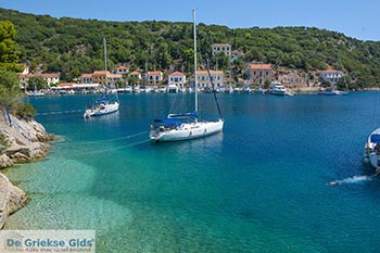 Kioni Ithaki - Ionische eilanden -  Foto 2 - Foto van https://www.grieksegids.nl/fotos/ithaki/kioni/350pix/kioni-ithaki-002.jpg